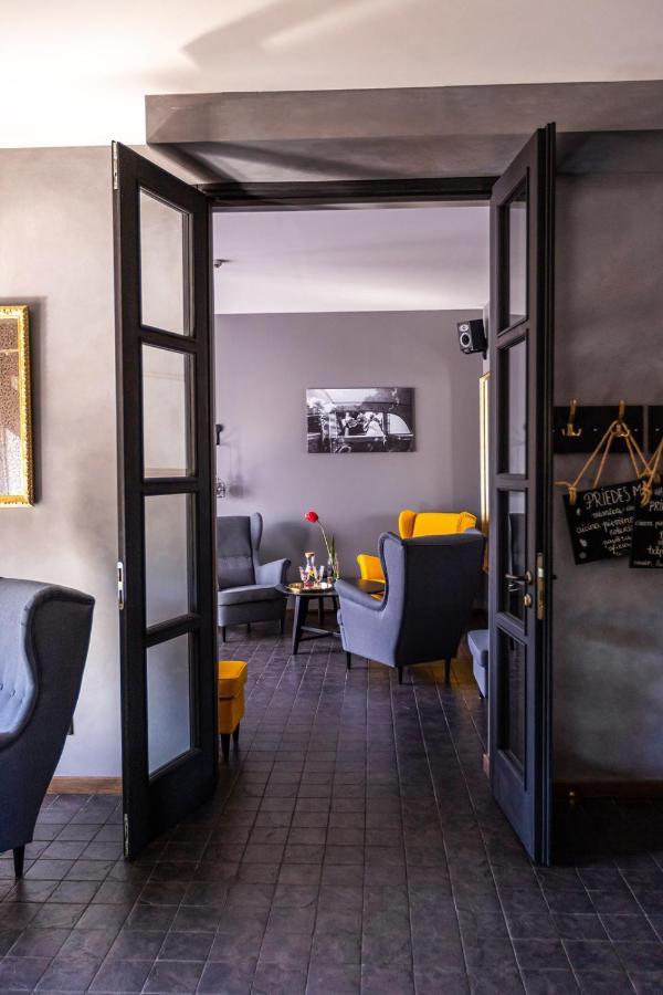 Priedes Maja Hotel Ainaži Buitenkant foto